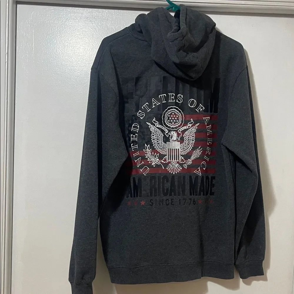 Buck wear freedom, Gray American Made Hoodie size large